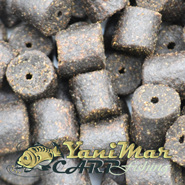 Пелети Massive Baits Alltech Coppens Black Halibut 14mm
