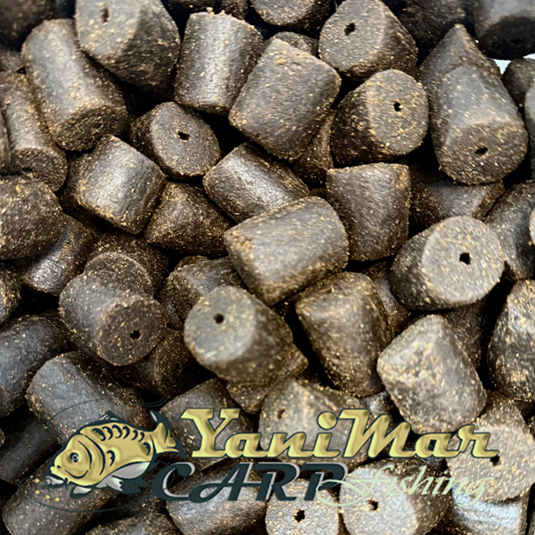 Пелети Massive Baits Aqua Garant Aqua Catch XXL 22mm