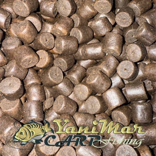 Пелети Massive Baits Carpe Silure Dark Carpe Silure Perces 25mm