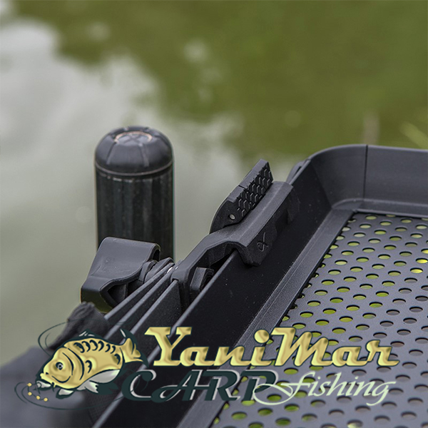 Покривало за маса Matrix Side Tray Storm Cover - Large